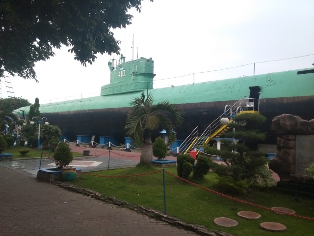 Monumen Kapal Selam